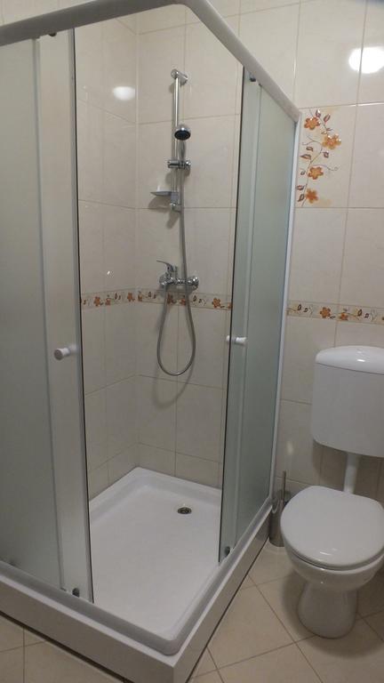 Hanul Cocosul Vitanesti Exterior foto