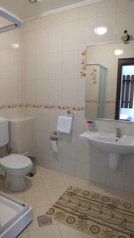 Hanul Cocosul Vitanesti Exterior foto