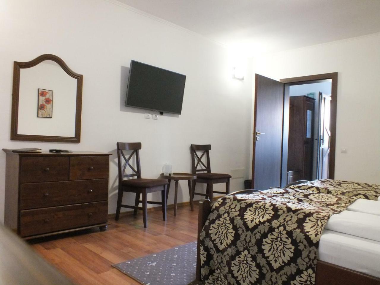 Hanul Cocosul Vitanesti Exterior foto
